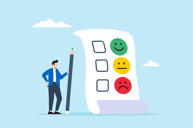 Illustration of a person standing next to a large paper checklist with three emoticons: a green smiling face, a yellow neutral face, and a red sad face.